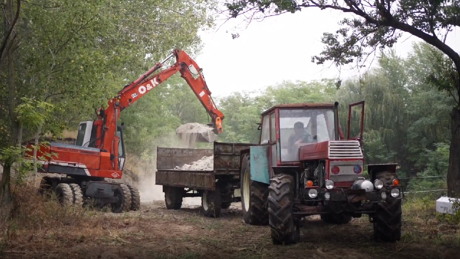 Az elárasztást megalapozó munkálatok.