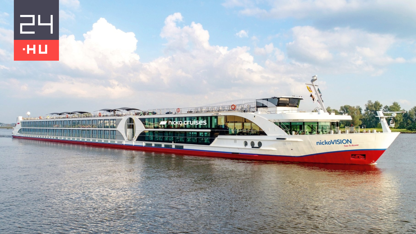 Gönyűnél zátonyra futott egy nagy hotelhajó, 200 utas szilveszterezett a Duna fogságában