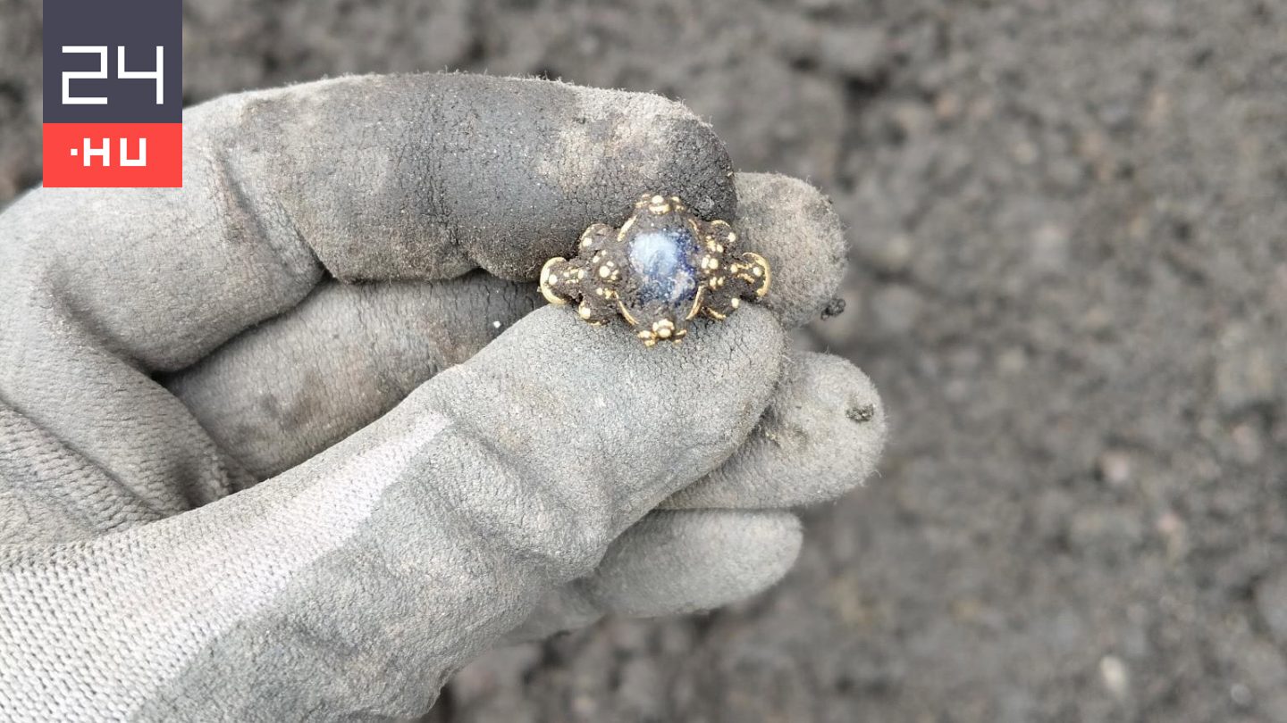 Több száz éves aranykincset találtak építési munkák közben