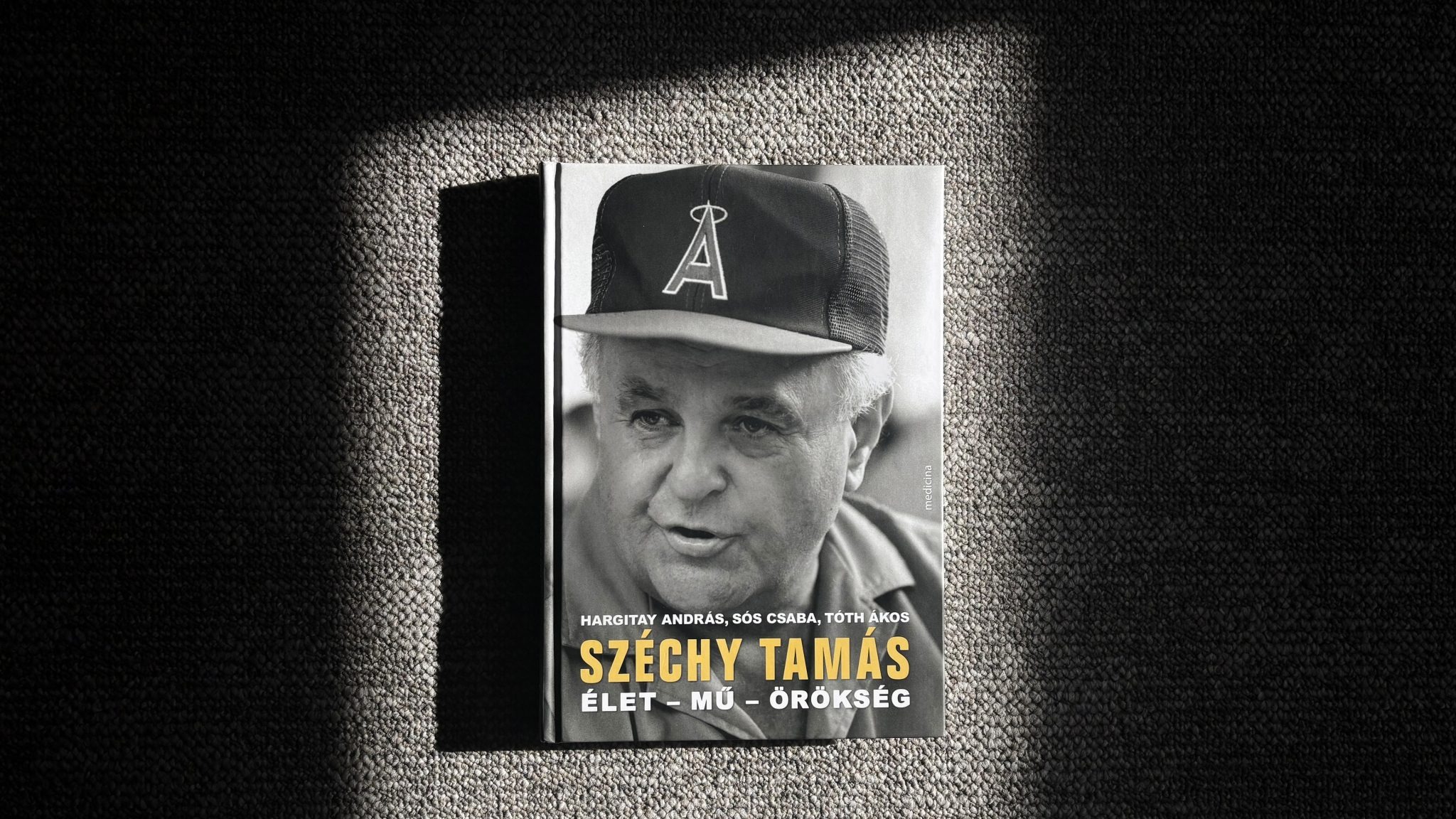 Széchy Tamás úszás