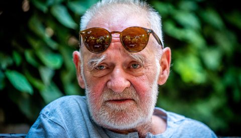 Tarr Béla filmrendezőtől búcsúznak a pályatársak.