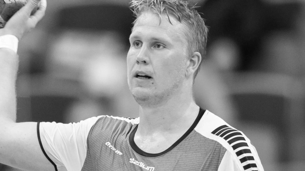 Gyászol a svéd kézilabda, agydaganatban meghalt Viktor Rhodin