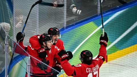 Kanada Finnország téli olimpia jégkorong elődöntő