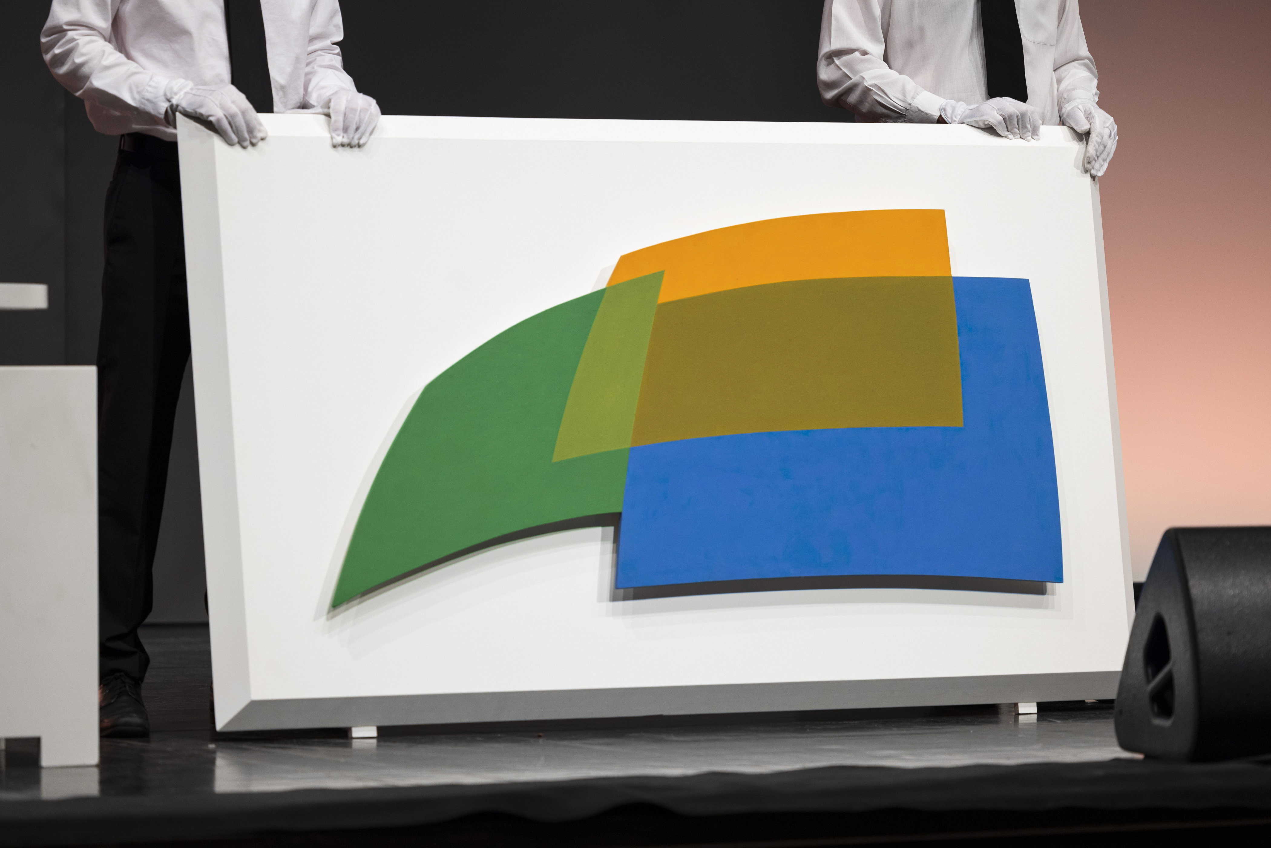 Meghalt Maurer Dóra 1