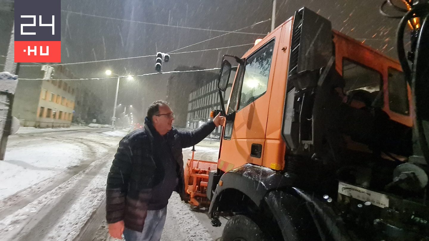 Letartóztatták a dunaújvárosi alpolgármestert, aki pénzt kérhetett a nyertes pályázótól