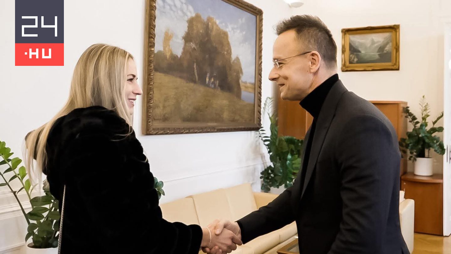 „Ha a sportot rosszindulatú emberek összekeverik a geopolitikával, abból mindig baj lesz” – Szijjártó fogadta a magyar teniszezőt, akivel nem fogott kezet ukrán ellenfele