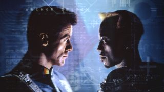 Az 1994-ben bemutatott A pusztító című film két főszereplője, Sylvester Stallone és Wesley Snipes.