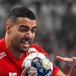 Veszprém, 2025. december 4. Ahmed Hesham, a One Veszprém HC (j) és FSalvador Salvador, a Sporting Clube de Portugal játékosa a férfi kézilabda Bajnokok Ligája csoportkörében játszott One Veszprém HC – Sporting Clube de Portugal mérkőzésen a One Veszprém Arénában 2025. december 4-én. MTI/Vasvári Tamás