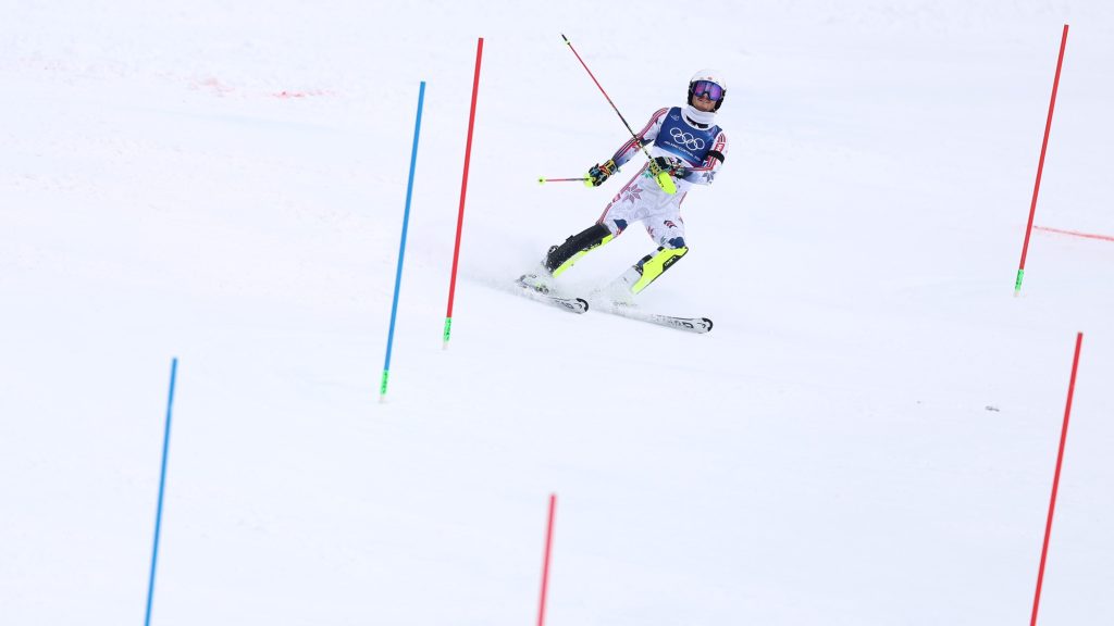 Dráma az olimpián: kiesett, majd világgá ment az aranyesélyes síző