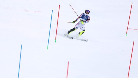 Atle Lie mcGrath reakciója, miután kiesett a műlesiklók versenyében a téli olimpián.