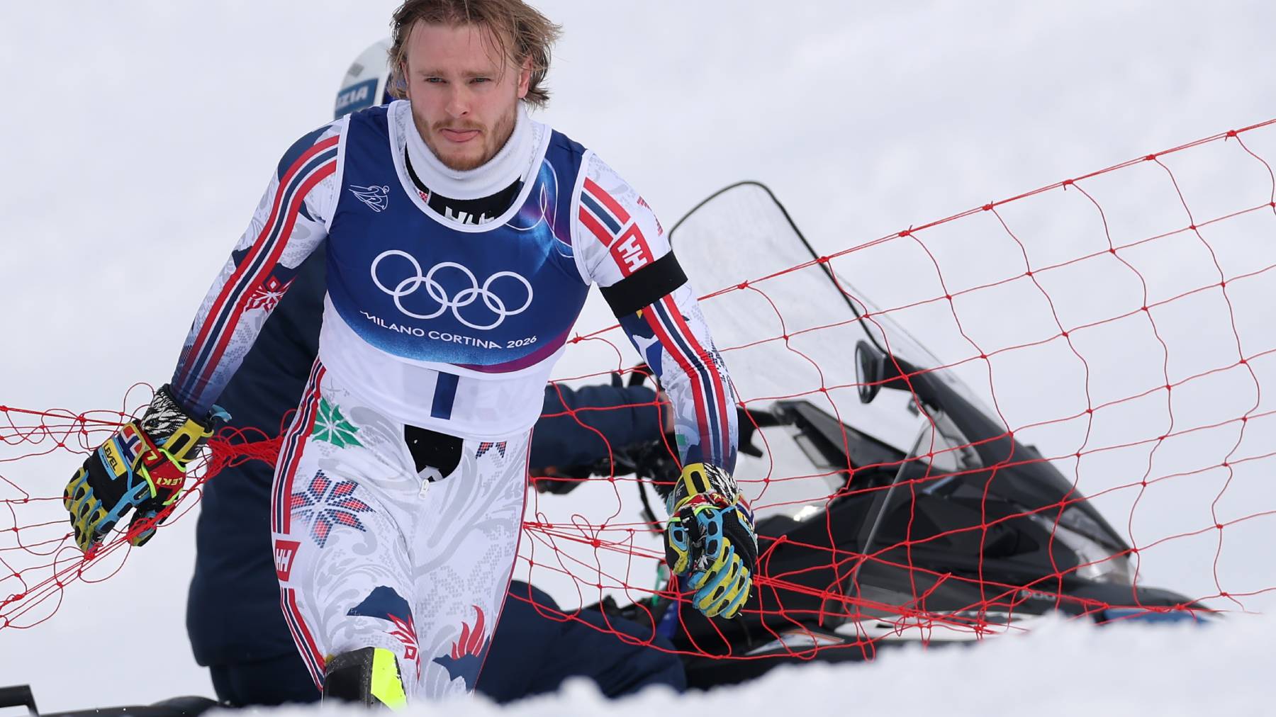 BORMIO, ITALY - FEBRUARY 16: Atle Lie McGrath of Team Norway reacts after not completing his second run of the Men's Slalom on day ten of the Milano Cortina 2026 Winter Olympics at Stelvio Alpine Skiing Centre on February 16, 2026 in Bormio, Italy. (Photo by Christian Petersen/Getty Images)