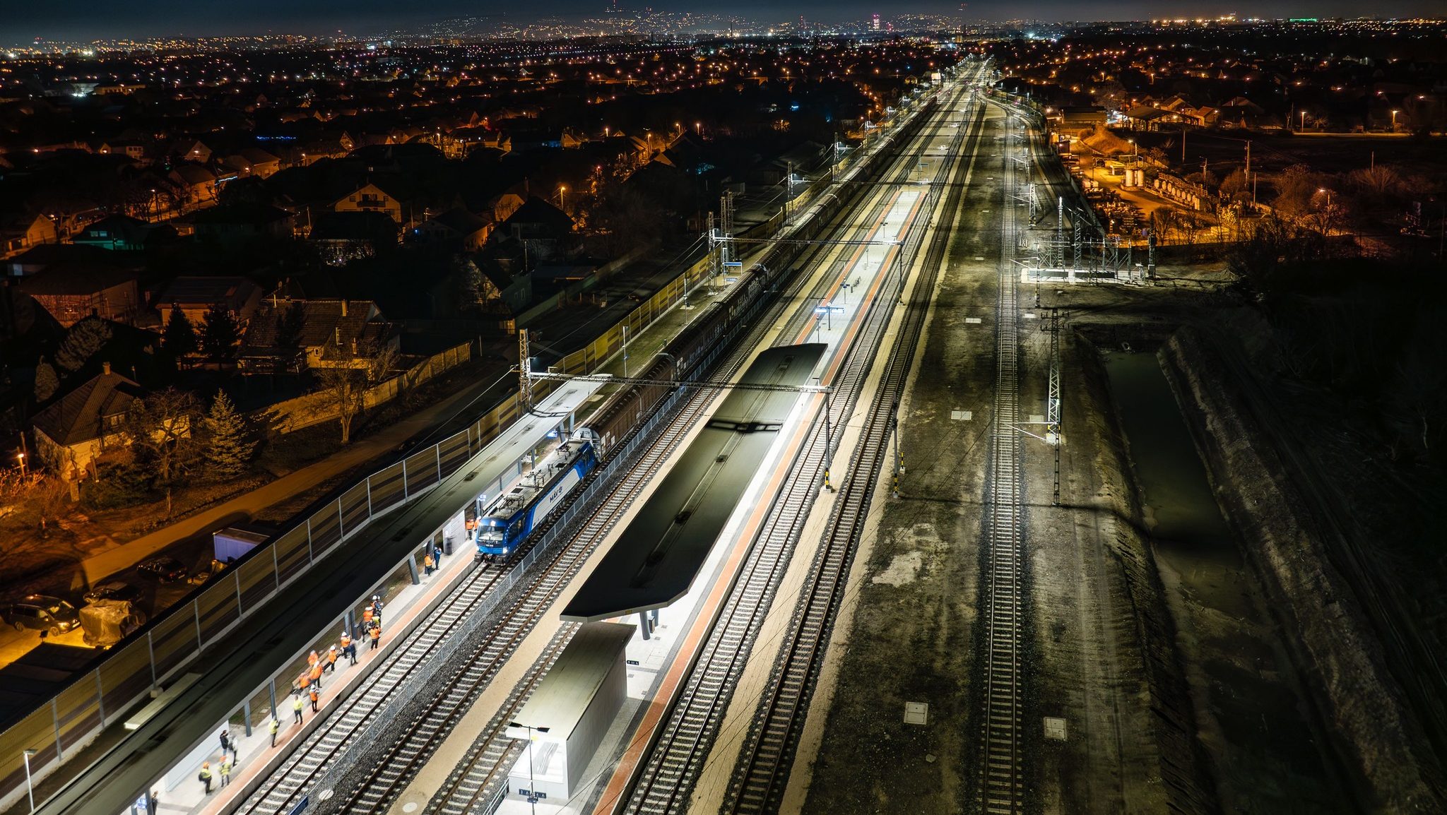 Megindult a teherforgalom a Budapest–Belgrád vasútvonalon.