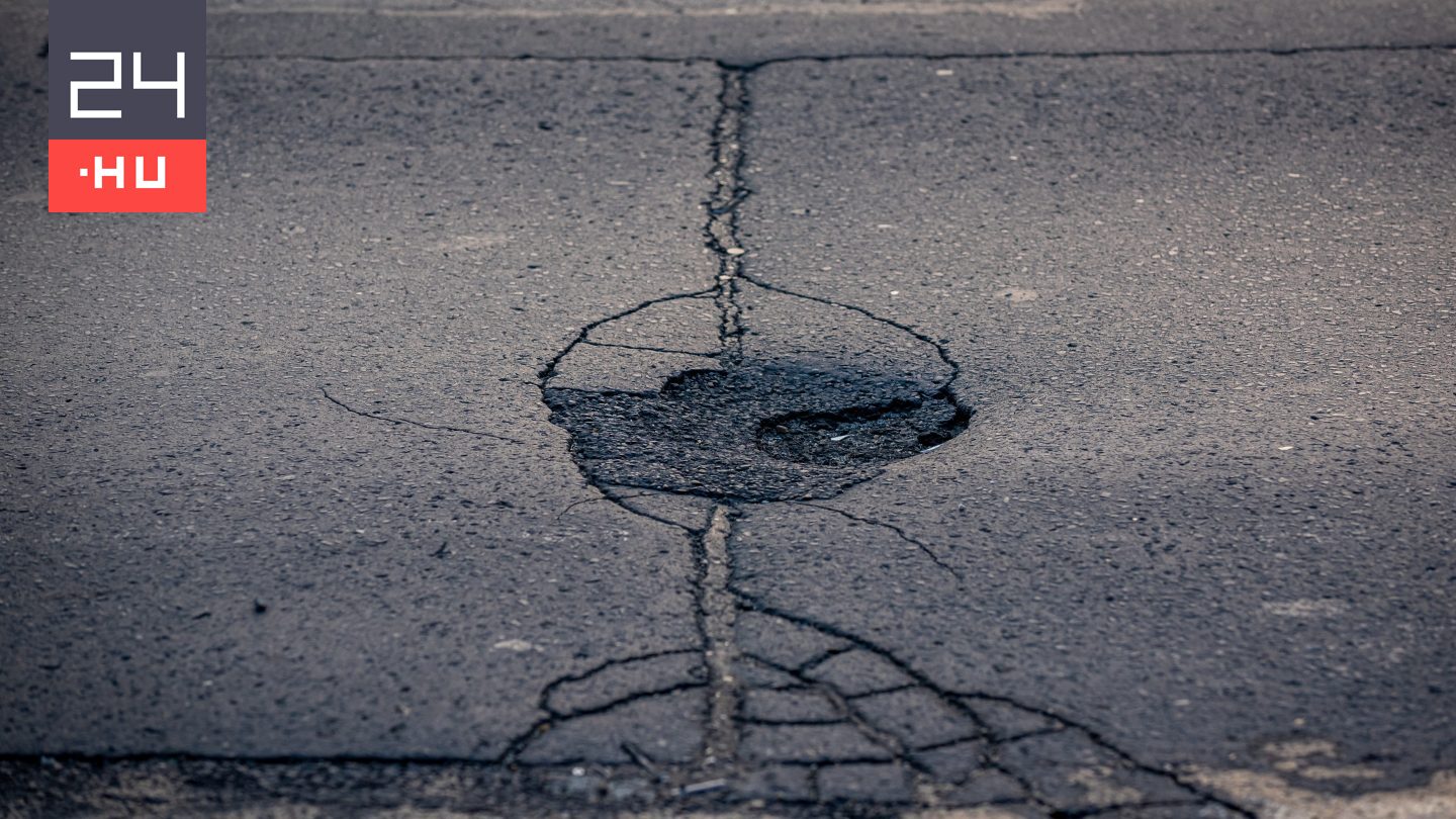 Izomból kátyúzni kezdett Buda