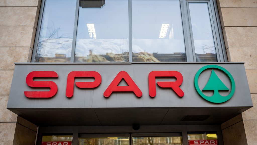 „Biztosan nincs a kártyáján pénz”, belső vizsgálatot indított a SPAR Orsós János bejegyzése kapcsán