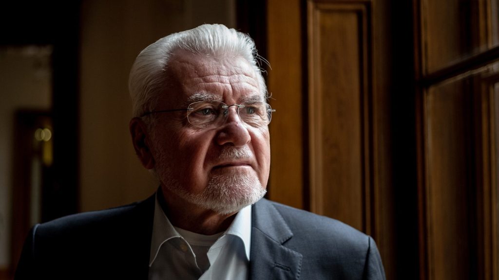 „Veszedelmes bohózat” – Orbán volt minisztere Trump Béketanácsáról