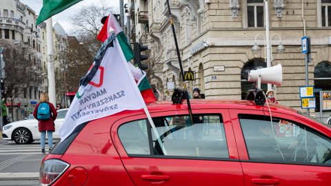 A Magyar Szakszervezeti Szövetség (MASZSZ) 10 pontos petíciója a dolgozókért.