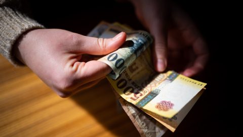 Mennyire jöhet ki a nyugdíj, ha valaki mindig minimálbért keresett?