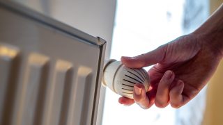 Ismét lehet jelentkezni a lakossági távhőpályázatra.