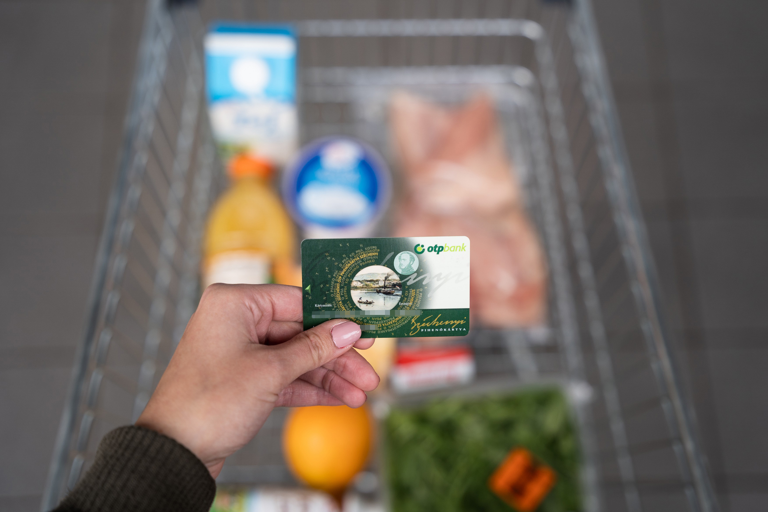 „Ha ezt meglépik, szobrot emelek Magyar Péternek” – szakértőkkel elemeztük a Tisza nyugdíjvállalásait 3