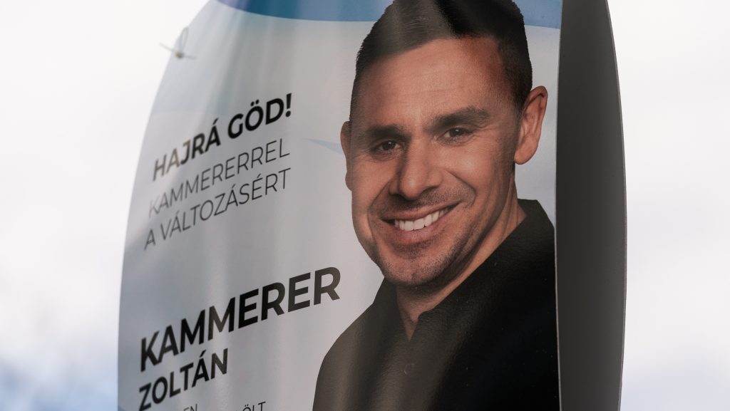 Beteget jelentett a gödi polgármester a testületi ülés előtt