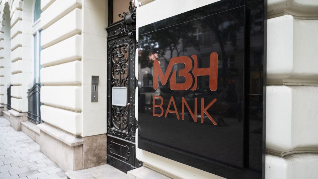 Újabb pert nyert a 24.hu az MBH Bankkal szemben