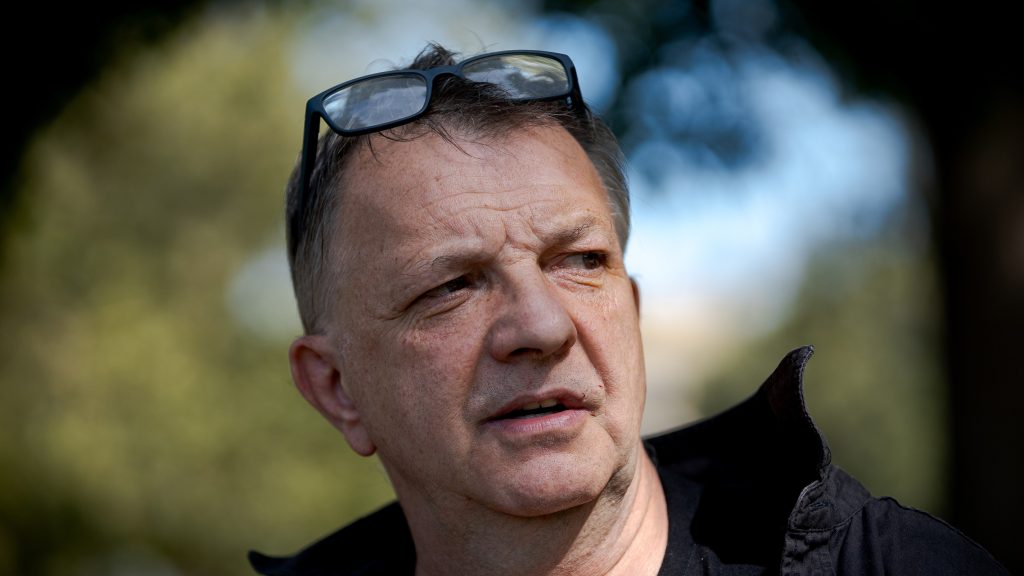 Pesty László eltűnése: bedőlt cégek és zavaros ügyek veszik körbe a NER-ből kibeszélő dokumentumfilmest