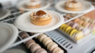 A cukrászdákra is kiterjesztik a vendéglátóipari akciótervet.