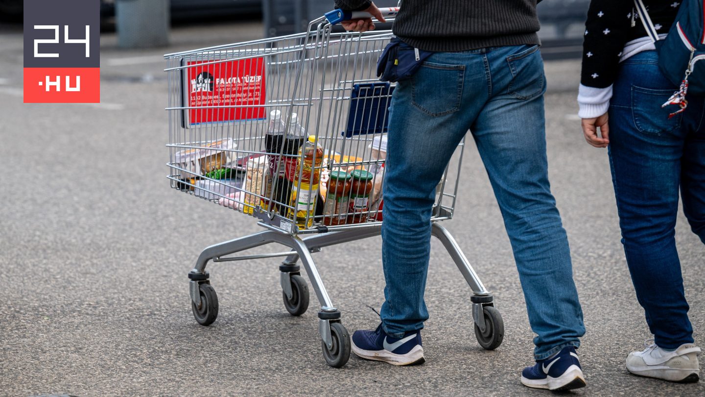 Meghosszabbította a kormány az árrésstopot