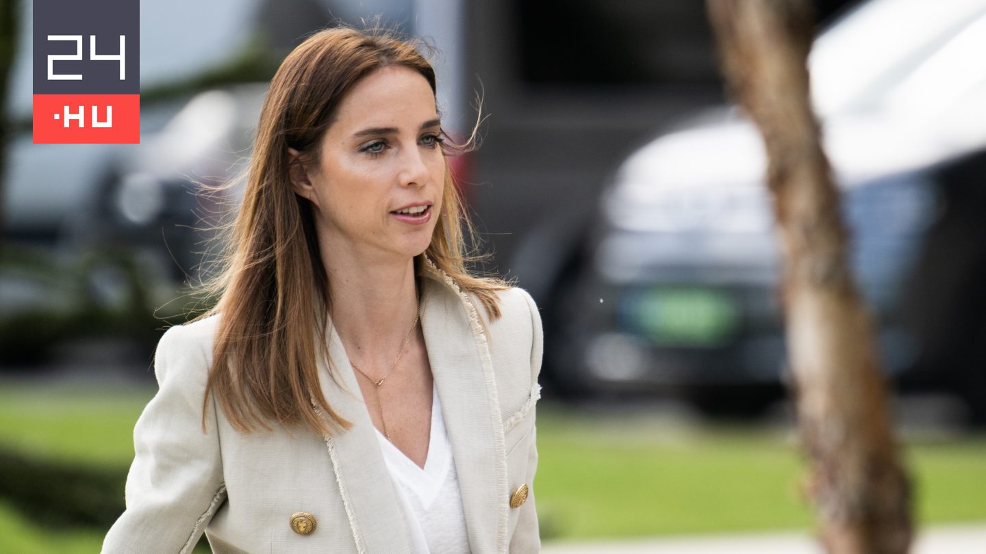 Közel 900 milliót vesz ki Rogán-Gaál Cecília és Sarka Kata egy csekély olvasottságú bulvárlapból