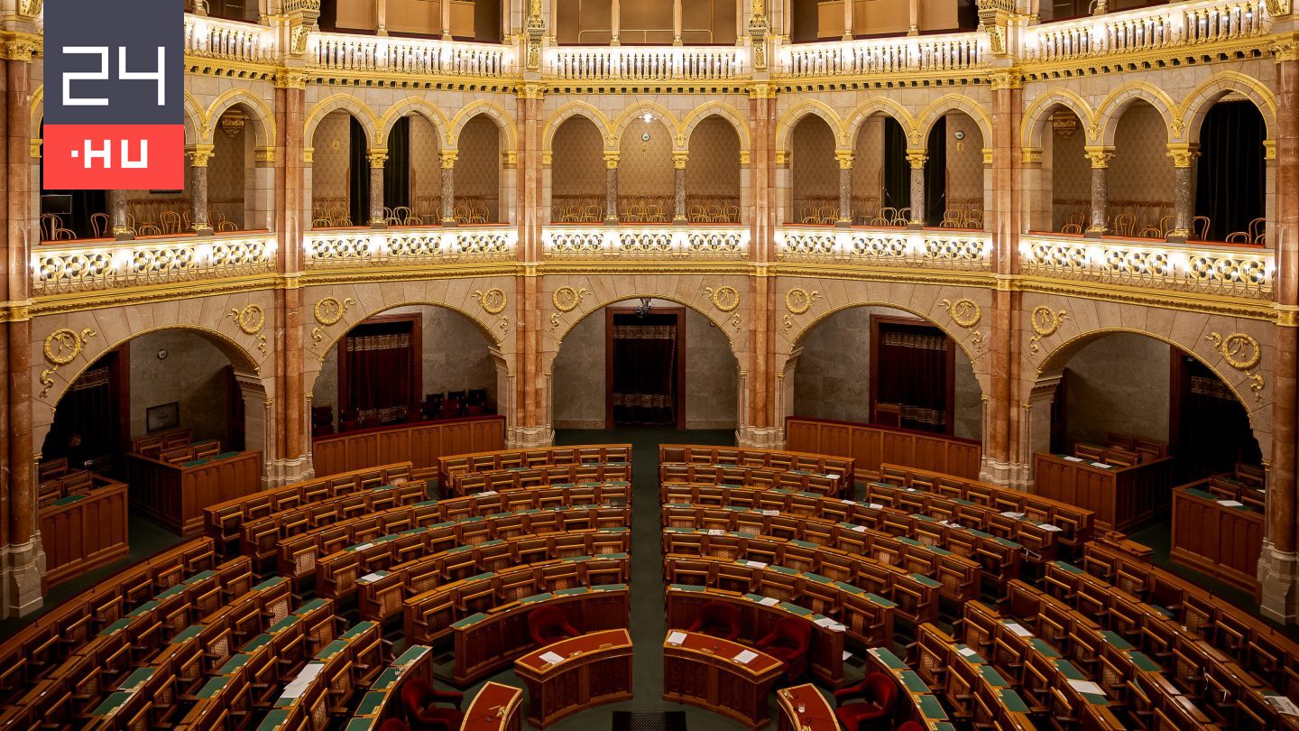 Jámbor András arról posztolt, hogy kihallgatta a parlamentben a tiszás képviselő lejáratásának tervezését, nem sokkal később meg is jelent a cikk a fideszes médiában