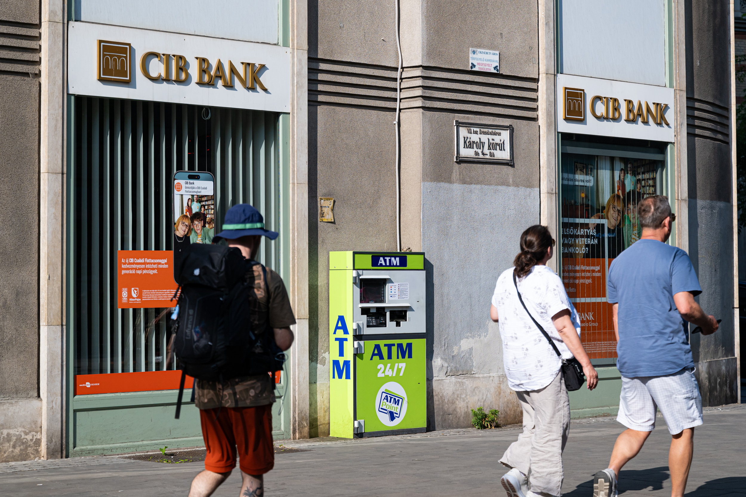 Tényleg drágák a magyarországi bankok, de nem attól, hogy sokan vannak 2