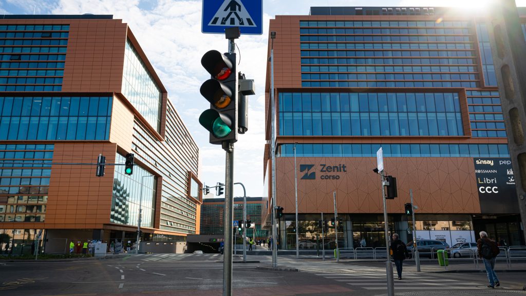 Nem bezárják, elköltöztetik a zuglói főpostát