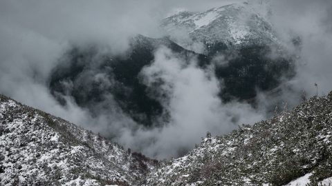 Brutális változás: hóvihar, szél, fagy várható.