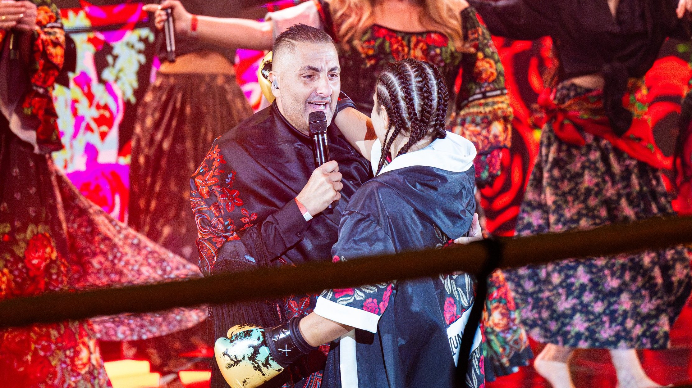 Gáspár Győző és lánya, Gáspár Evelin a Sztárbox Szuperdöntőjén 2025. november 2-án.