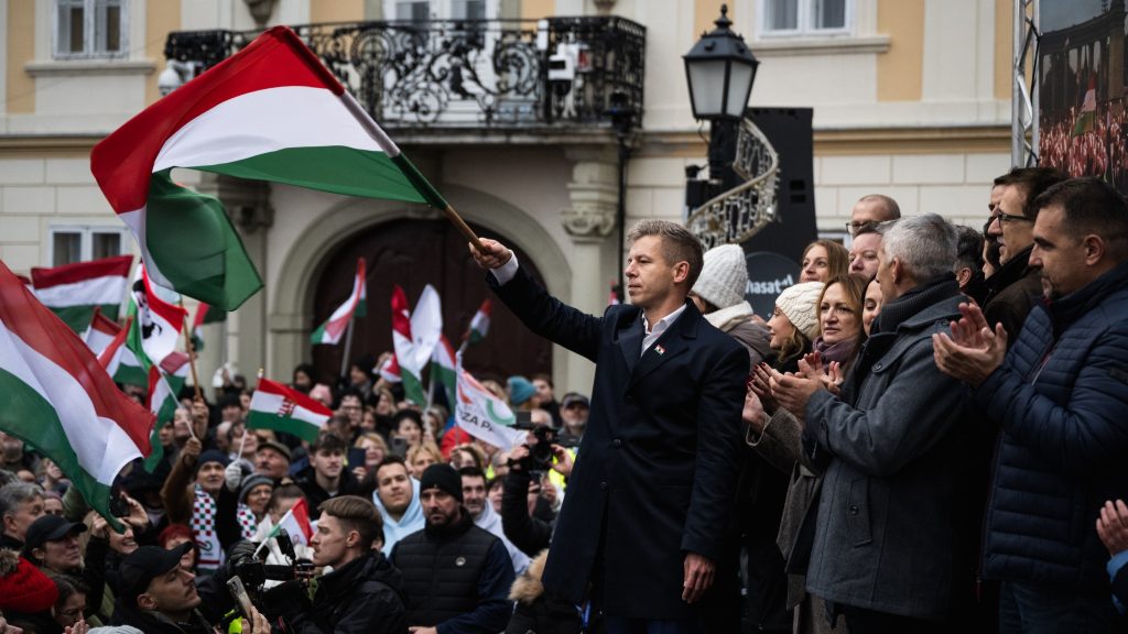Magyar Péter az ország következő külügyminisztereként mutatta be Orbán Anitát Donald Tusknak