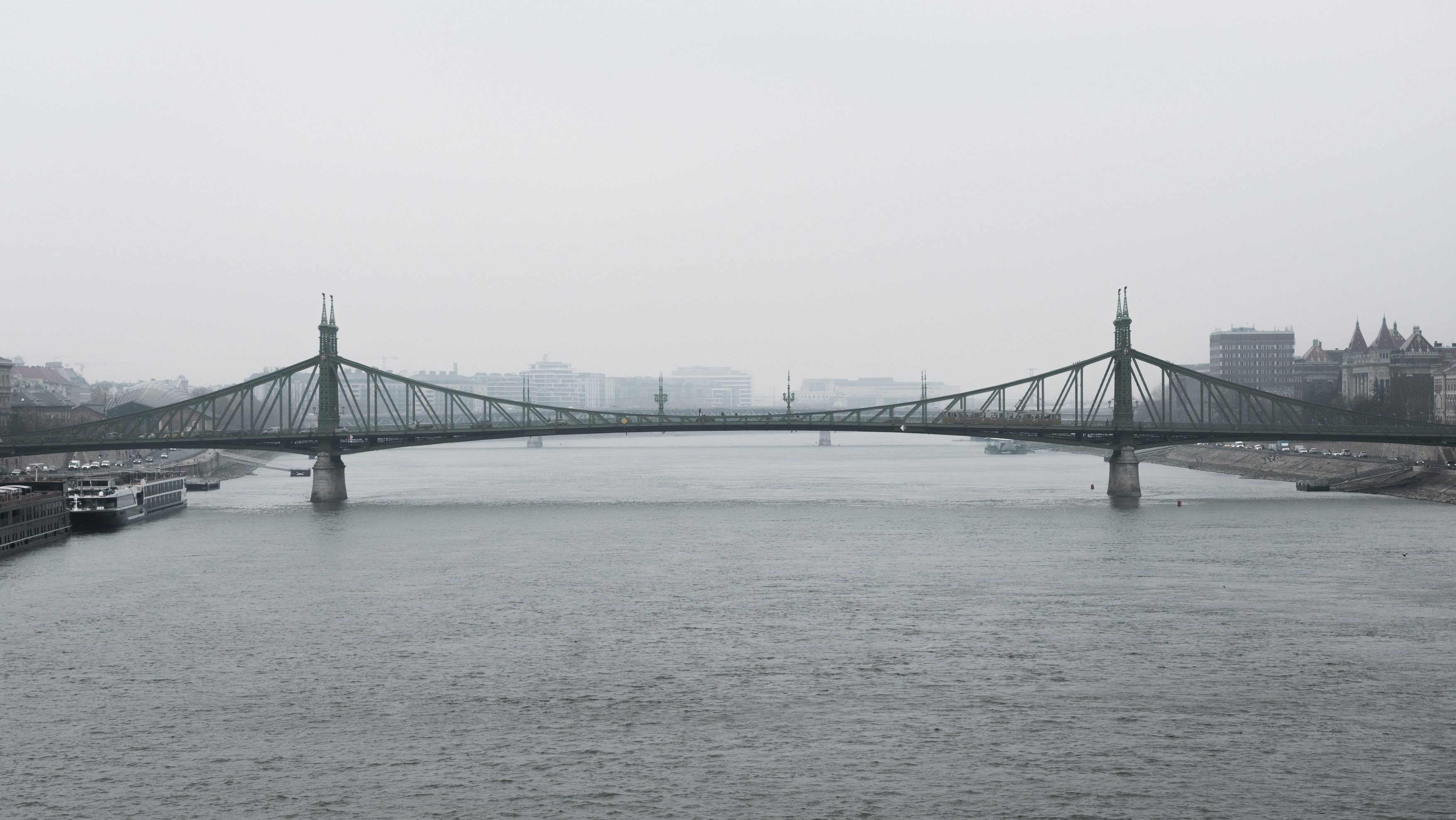 duna, vízszintemelkedés, árhullám, budapest, alsó rakpart