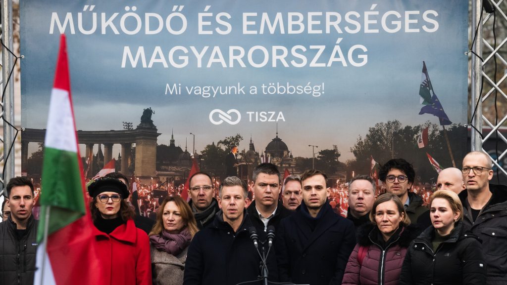 Magyar: Ismét megtámadták a Tisza önkénteseit, az egyiküket meg is rugdosták