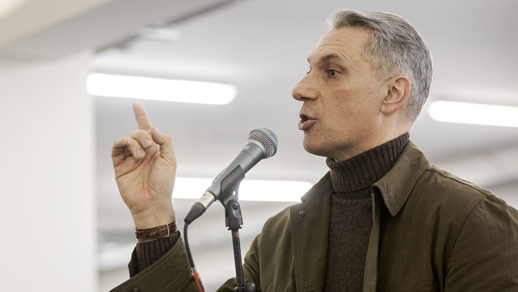 Lázár Hajdúböszörményben: Nem voltak ott Győrben meg Gyöngyösön, nem tudják, milyen, ha jönnek a szarháziak