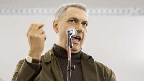 Több változást is bejelentett a minisztérium a fuvarozói útdíjakkal kapcsolatban. Lázár János neheztel.