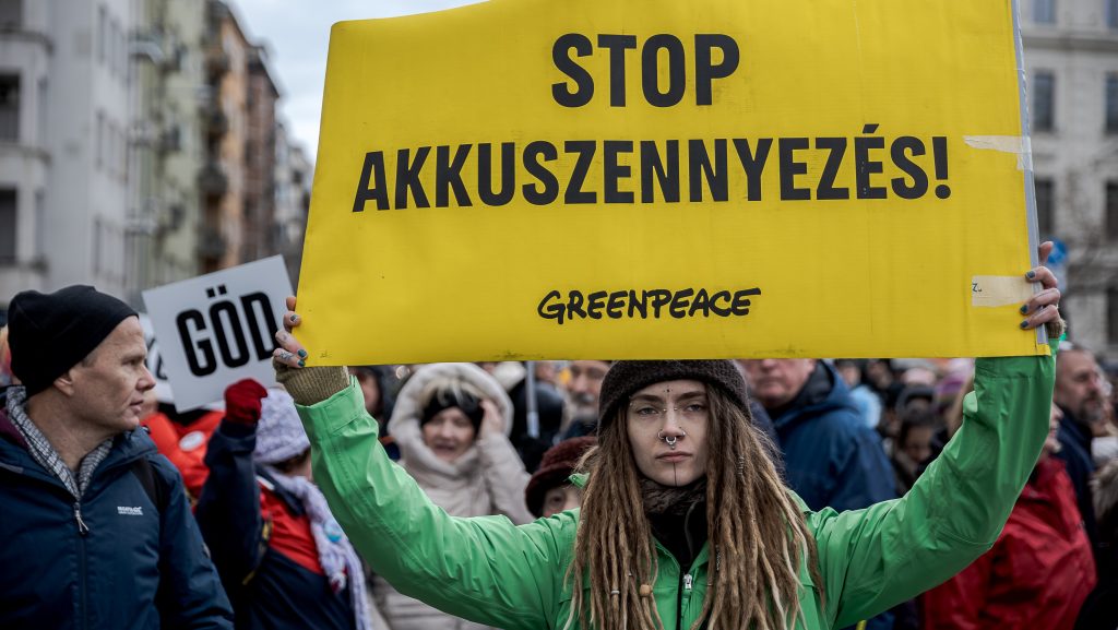 Mfor: 550 milliárd ekd-támogatást osztott ki a kormány 2025-ben, döntően akkugyártáshoz kapcsolódóan