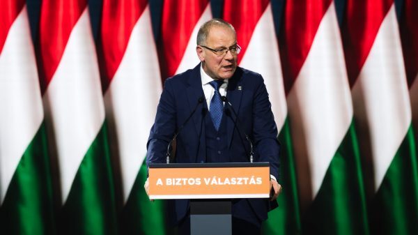 Navarcsics Tibor elárulta: a választásokig már nem tárgyalnak Brüsszellel a befagyasztott uniós pénzekről  