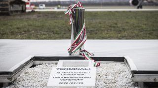 Letették a budapesti reptér harmadik termináljának alapkövét.