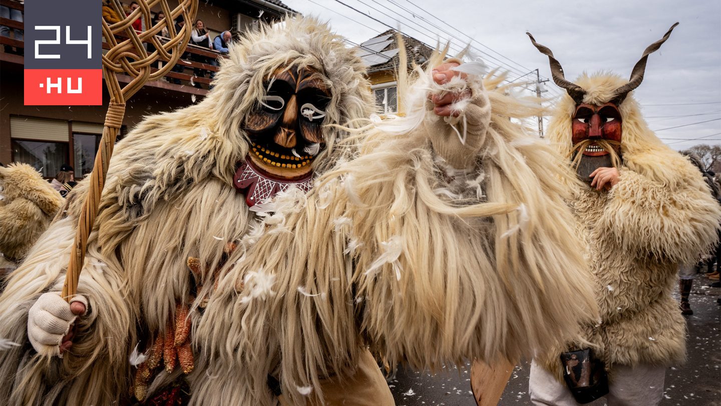 „Vége van Kicsi, vége… és nem csak a télnek” – a politikának is tükröt tartottak Busójáráson