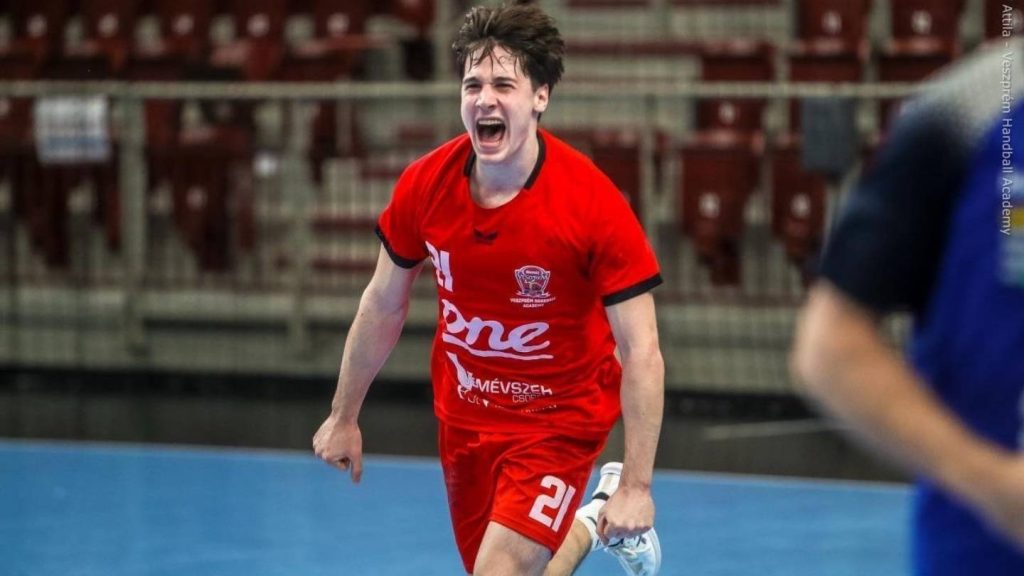 „Az akadémiánk célja, hogy minél több olyan játékost képezzen, aki magas szinten is megállja a helyét” – a német harmadosztályba igazolt a Veszprém fiatal kézise