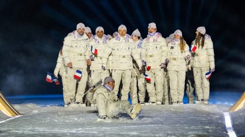 A francia csapat a milánói-cortinai téli olimpia megnyitóján.