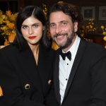 Alexandra Daddario és Andrew Form