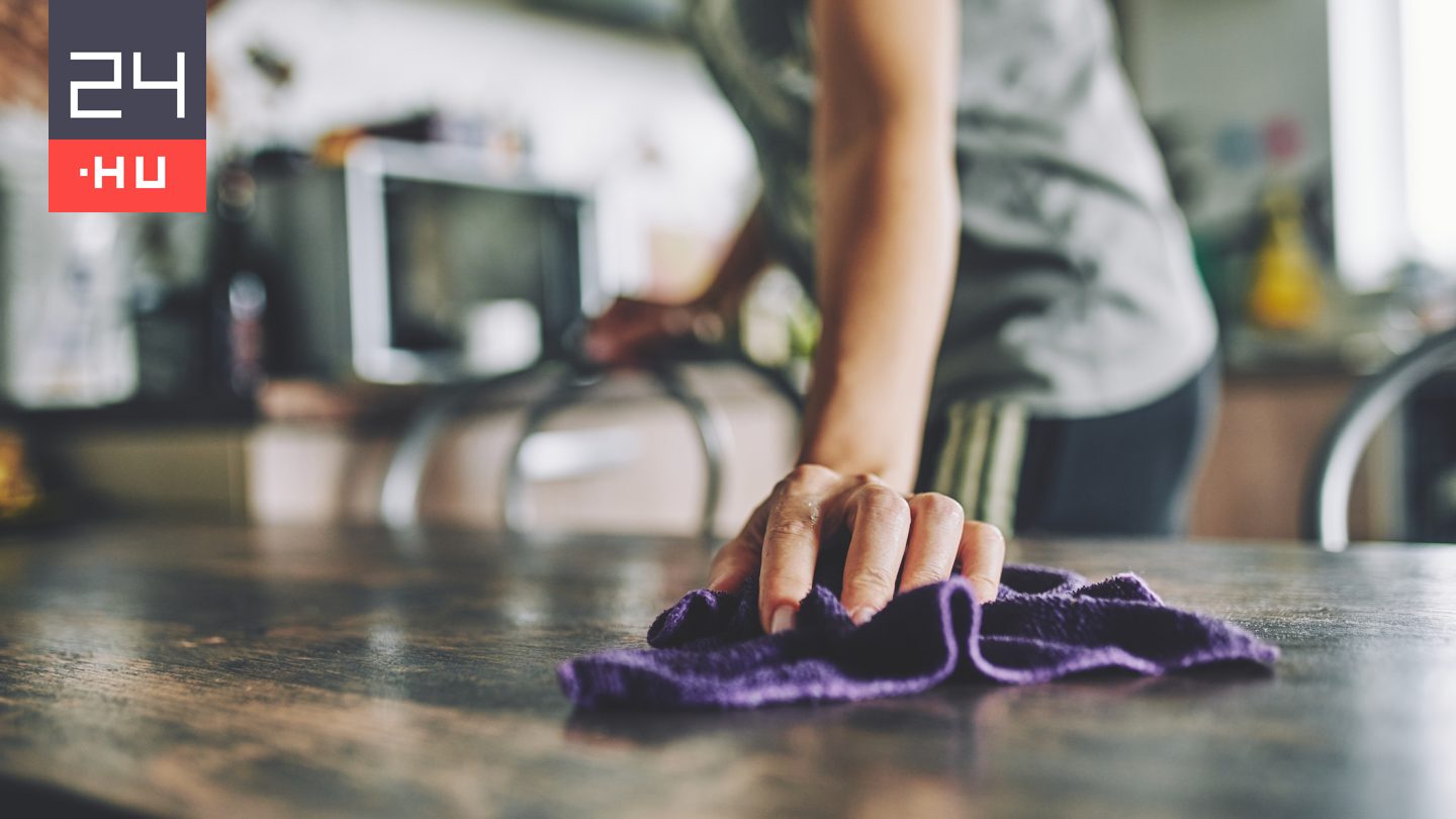 Kórházba vitték a debreceni asszonyt, 12 milliót nyúlt le a bejárónője