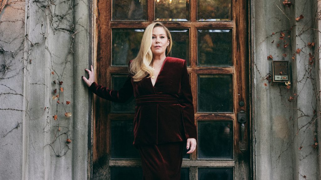 Christina Applegate: 5 éves koromban molesztált a bébiszitterünk