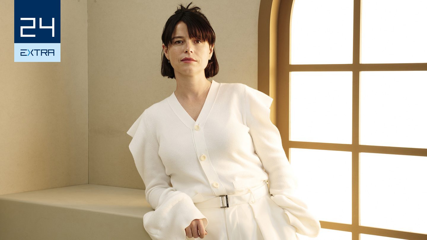 Egy éneklős realityben a második hely jutott neki, de az Oscaron most ő lehet az abszolút befutó