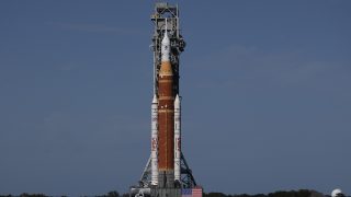 az Artemis-2 küldetés SLS rakétája.